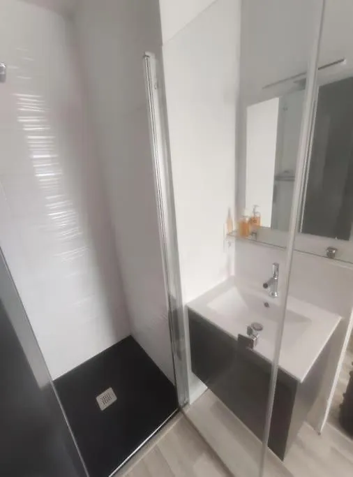 Holiday home Maison Lumineuse, Quartier Calme, Proche Mer, 8 Personnes Santec France